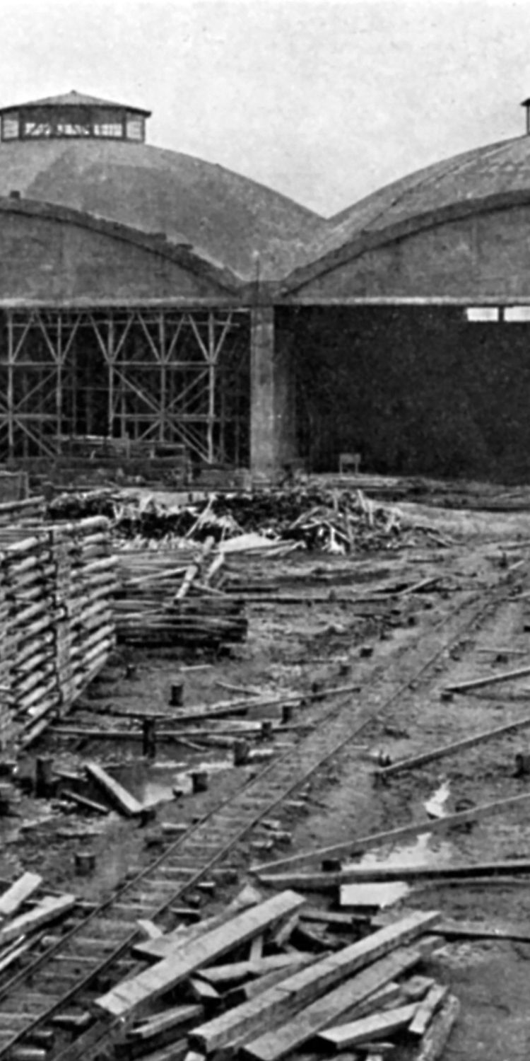 Magazine "The Builder" from London followed the construction 1916